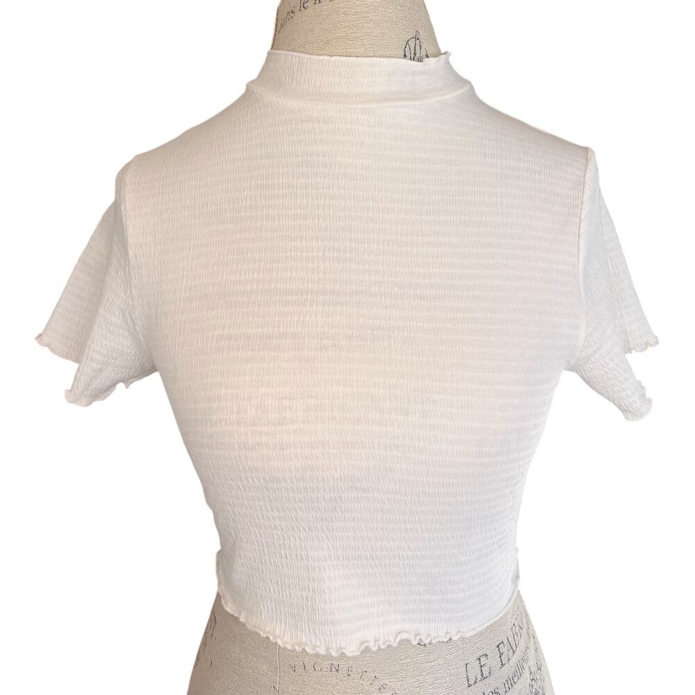 Shinestar White Ribbed Crop Tee Lettuce Trim Fitted Baby Tee Size L